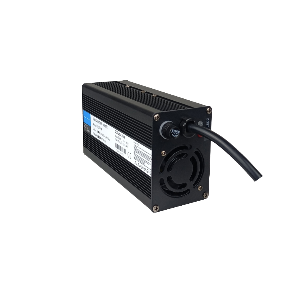 58.4V10A 54.6V10A锂电池充电器