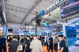 安德普携多款产品亮相新疆矿博会，积极拥抱矿卡行业