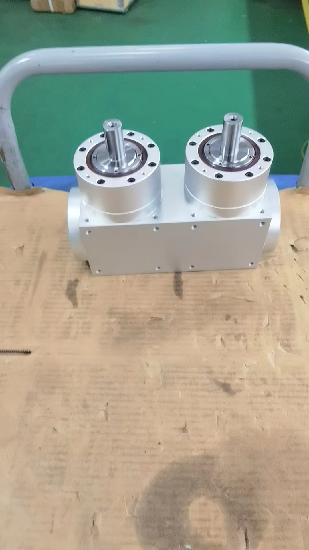 平行轴齿轮箱