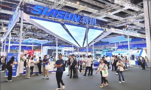 智变赋能 焕新共赢 | 新松盛装参展2025上海工博会