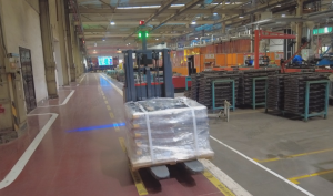 联动属具公司智能制造再启新程：首个AGV智能物流项目正式运行