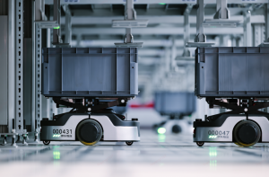 京东物流首个海外智狼仓在英国投用，Joybuy本地最快当日达