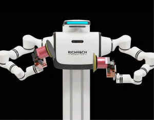 Richtech Robotics以“轮式类人+双臂操作”展示面向商业与工业的移动作业平台