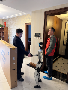 2026国补首单“机器人送货”落地！用户点赞京东物流人机搭档新体验