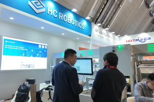 共鉴智仓未来，慧仓机器人携全新升级迷你播亮相 LogiMAT 2026!