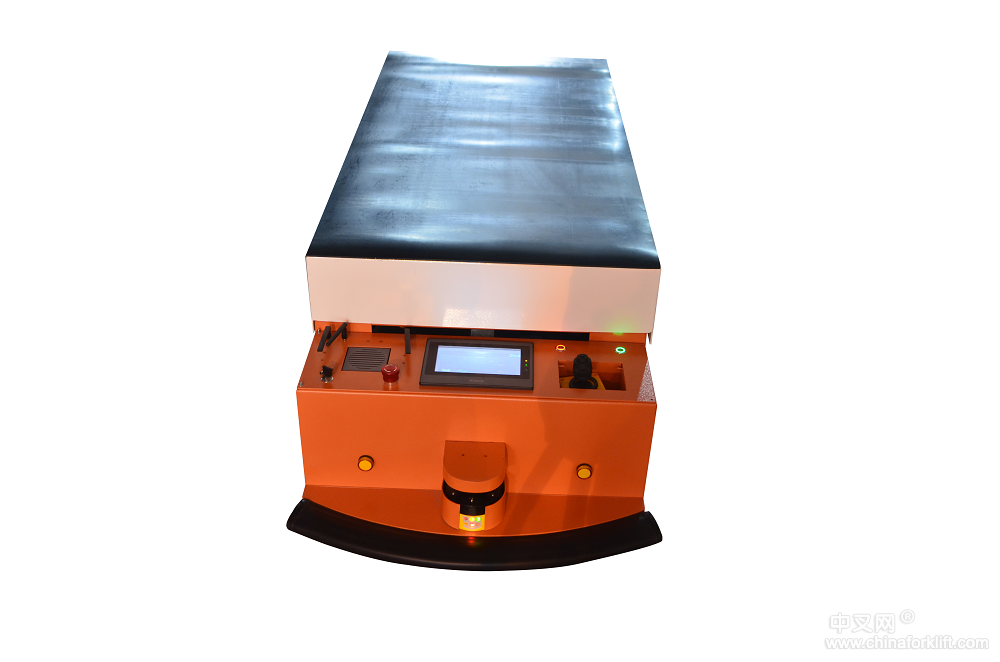 海通潜伏举升惯性导航iAGV_中国AGV网(www.chinaagv.com) 海通潜伏举升惯性导航iAGV_中国AGV网(www.chinaagv.com)