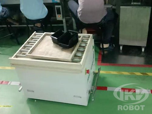 艾克威尔双向滚筒AGV小车